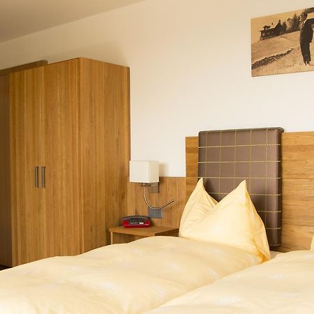 Hotel Waldhaus ベットメラルプ エクステリア 写真